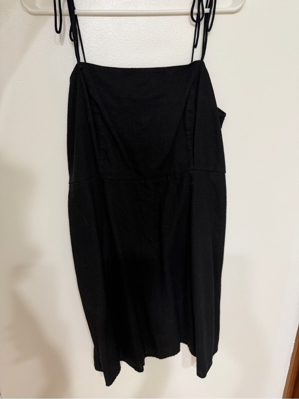Old Navy Black Tie-Strap Midi Skirt w pockets